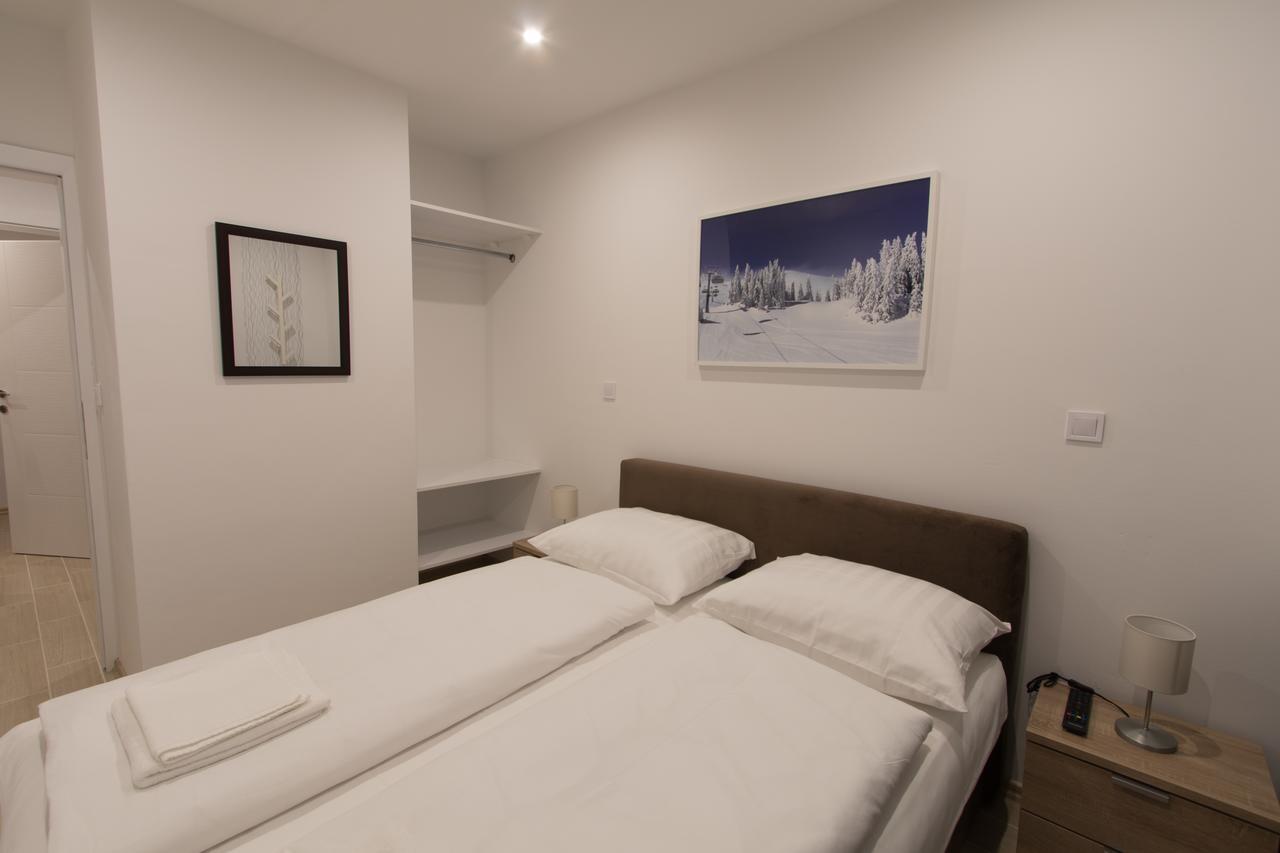 Apartmani Mont 1 Яхорина Екстериор снимка