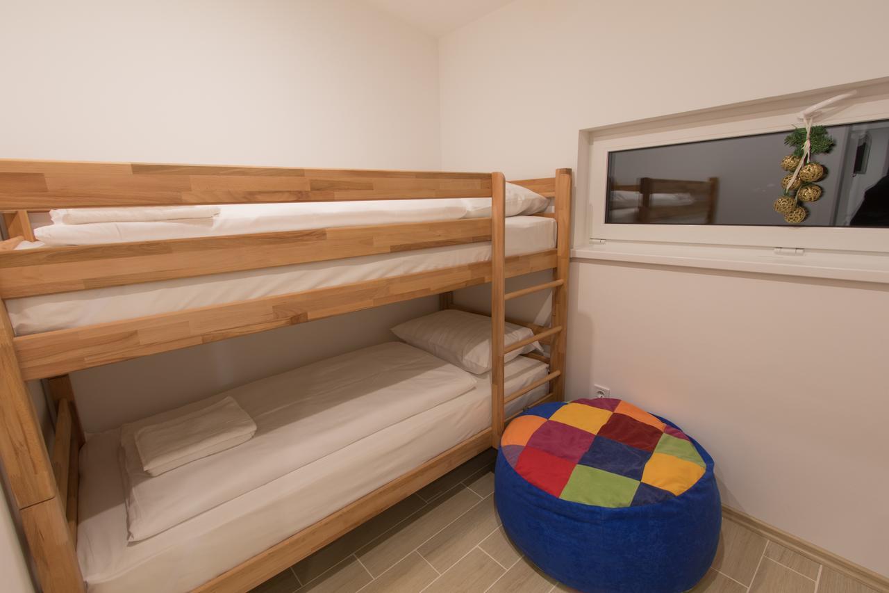 Apartmani Mont 1 Яхорина Екстериор снимка