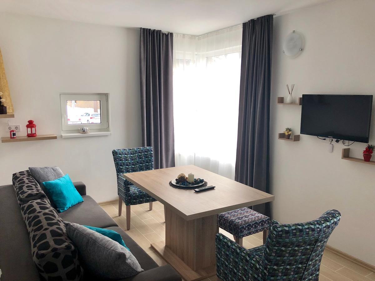 Apartmani Mont 1 Яхорина Екстериор снимка
